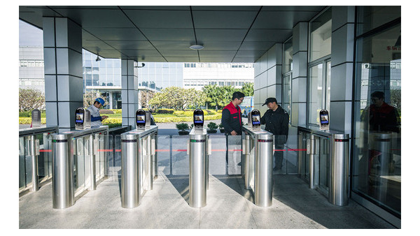安防監(jiān)控系統(tǒng)安裝公司論人臉識別門禁系統(tǒng)便捷